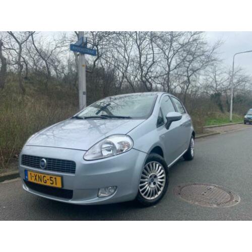 Fiat Grande Punto 1.4 Dynamic 5 Drs Airco NAP!?