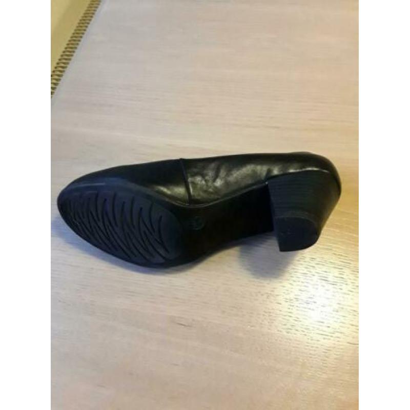 Zwarte leren pumps