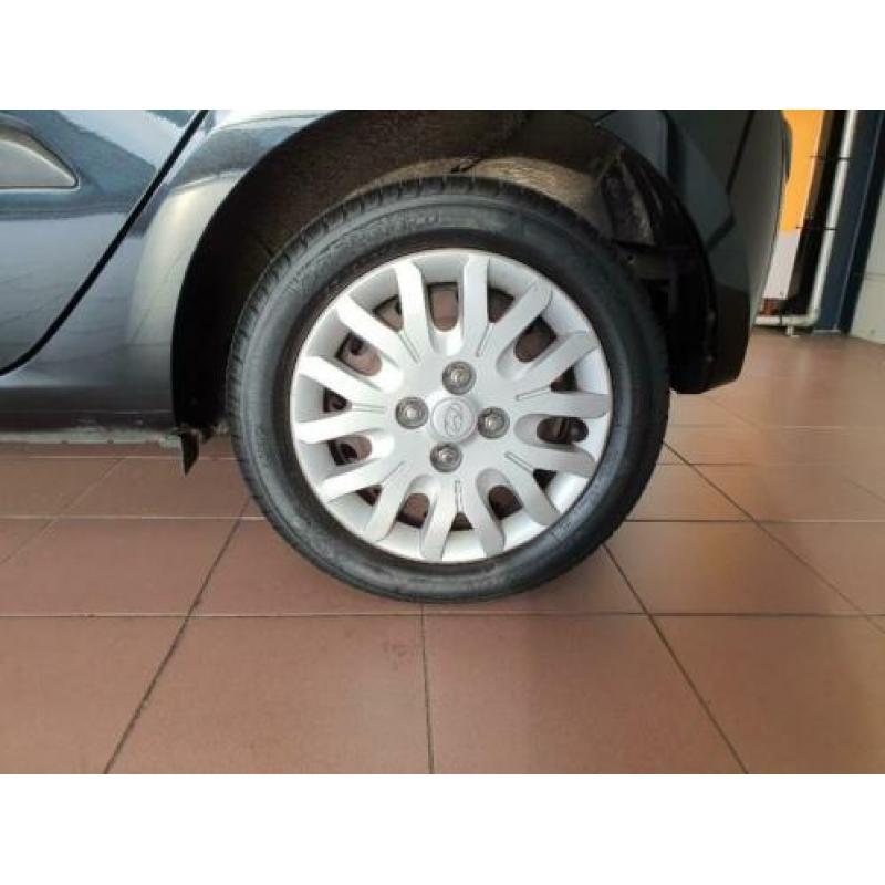 Hyundai i10 1.1 Dynamic Cool | Airco, El. Ramen, Centrale ve