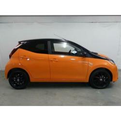 Toyota Aygo 1.0 VVT-i x-cite | 1ste Eigenaar | Velgen | Deal
