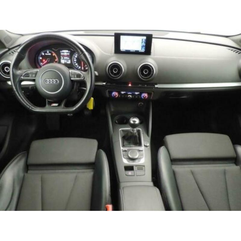 Audi A3 Sportback 2.0 TDI 184pk Adrenalin Sport (s-line)