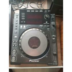 Pioneer DJ set 2x CDJ900 1x DJM900 nxs nexus inc. speakers