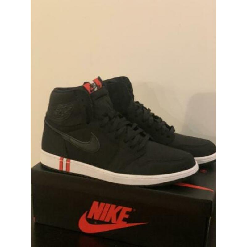 Jordan 1 Retro High Paris Saint Germain 46