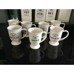 Claire Wilson 7 chocolademelk bekers
