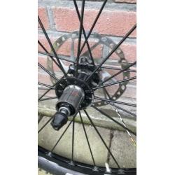 Mavic Crossmax ST 26” wielset met rond 160 XT schijfremmen