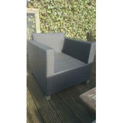 3-delige loungeset excl. tafel, in goede staat (zie foto's)