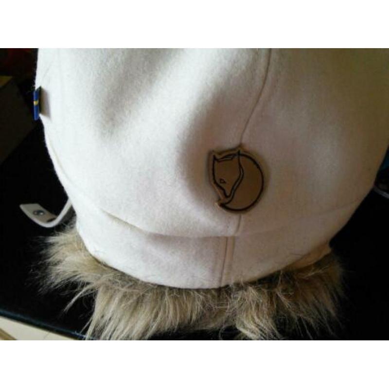 Fjallraven-Wool-Heater-Hat-Size-L-FUT-has-Hat-Unisex Click t