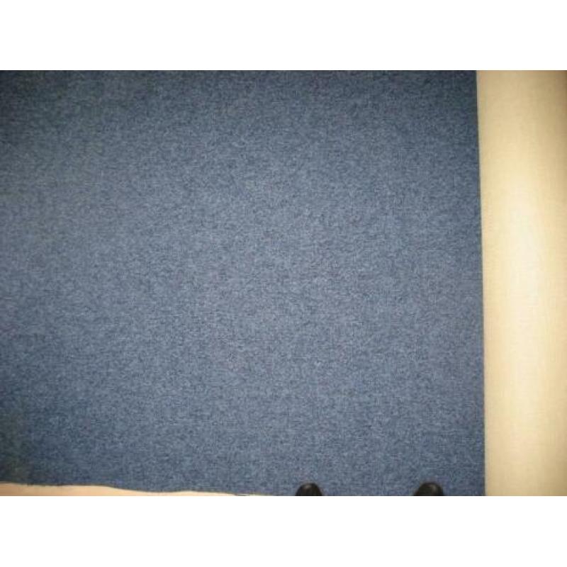 Vloerbedekking blauw gemêleerd