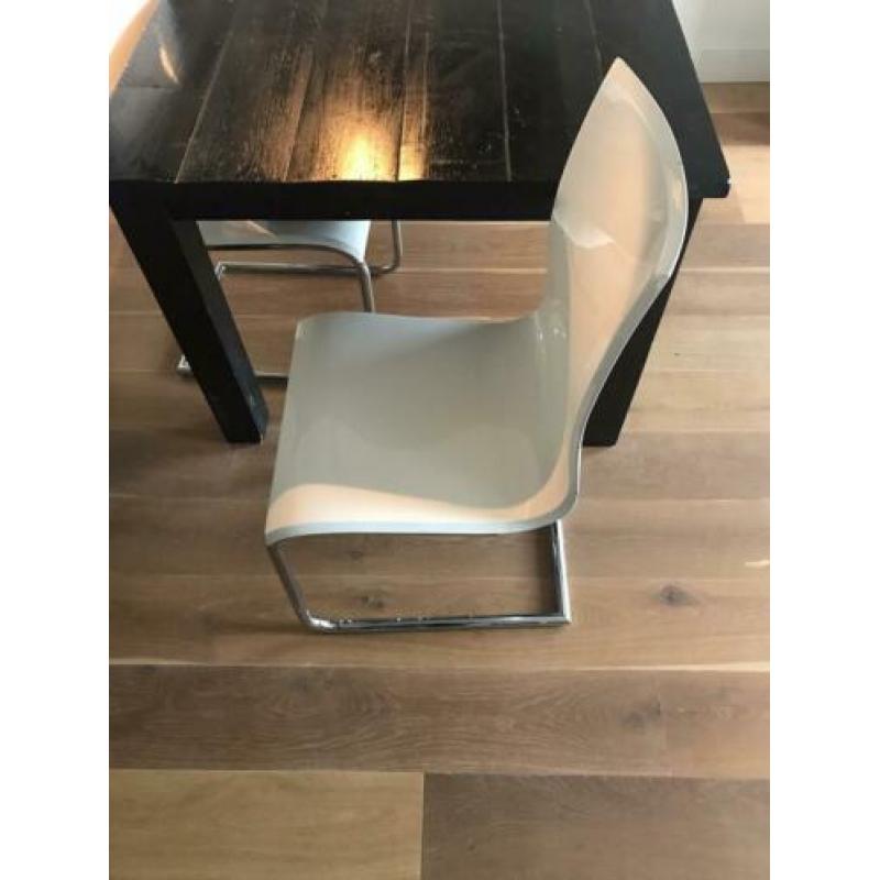 Eettafel met 4 stoelen