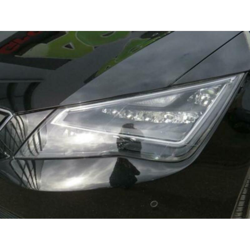 SEAT Leon 1.0 EcoTSI Style Connect Achteruitrijcamera LED ko