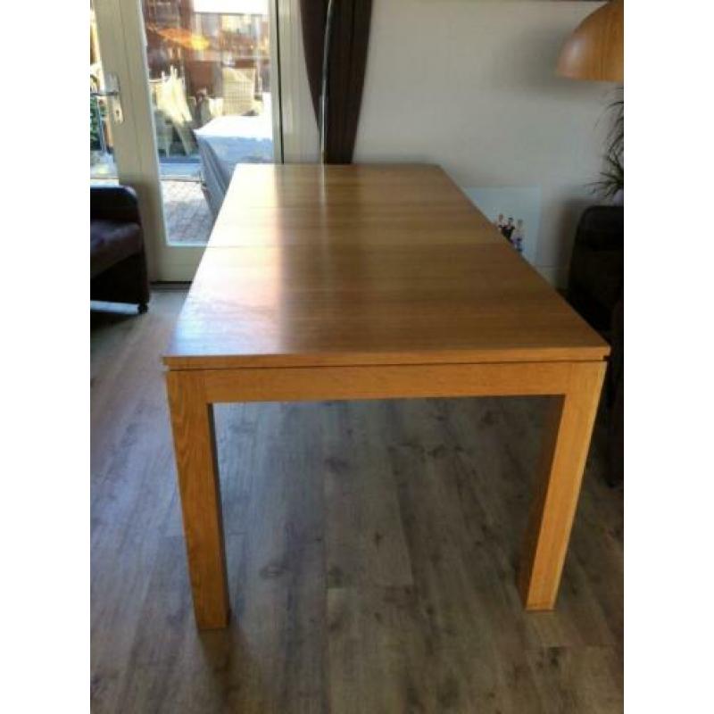 Uitschuifbare massief eiken houten eettafel