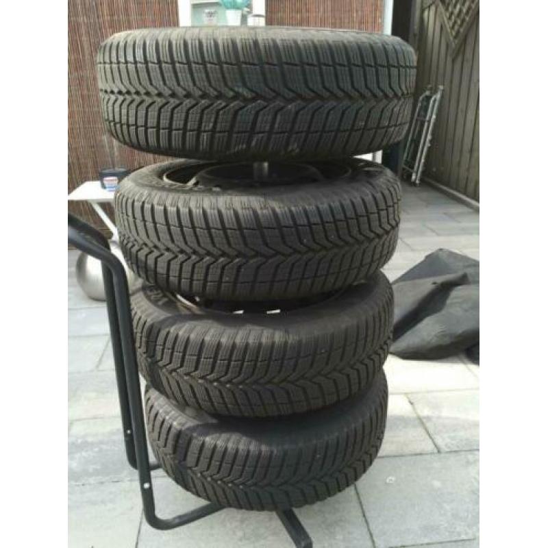 4 Vredestein snowtrac 3 winterbanden