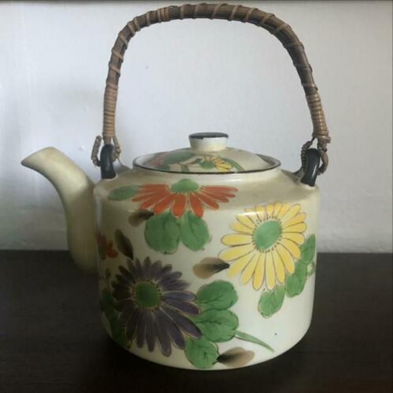 Vintage bloemen theepot Royal Duchess