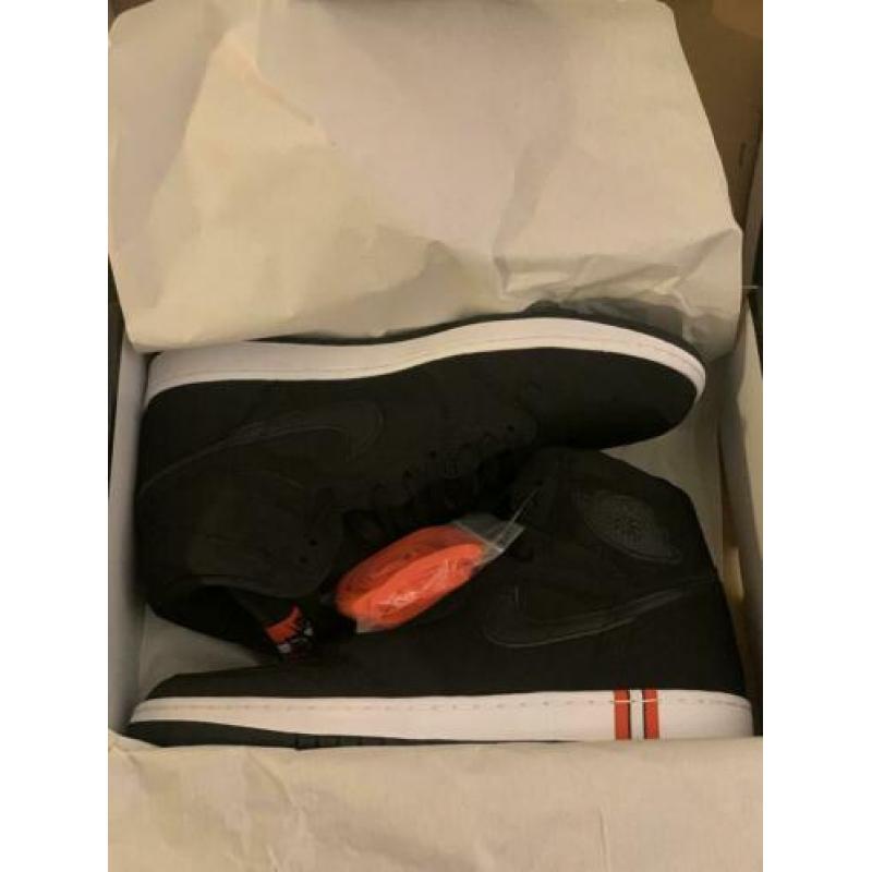 Jordan 1 Retro High Paris Saint Germain 46