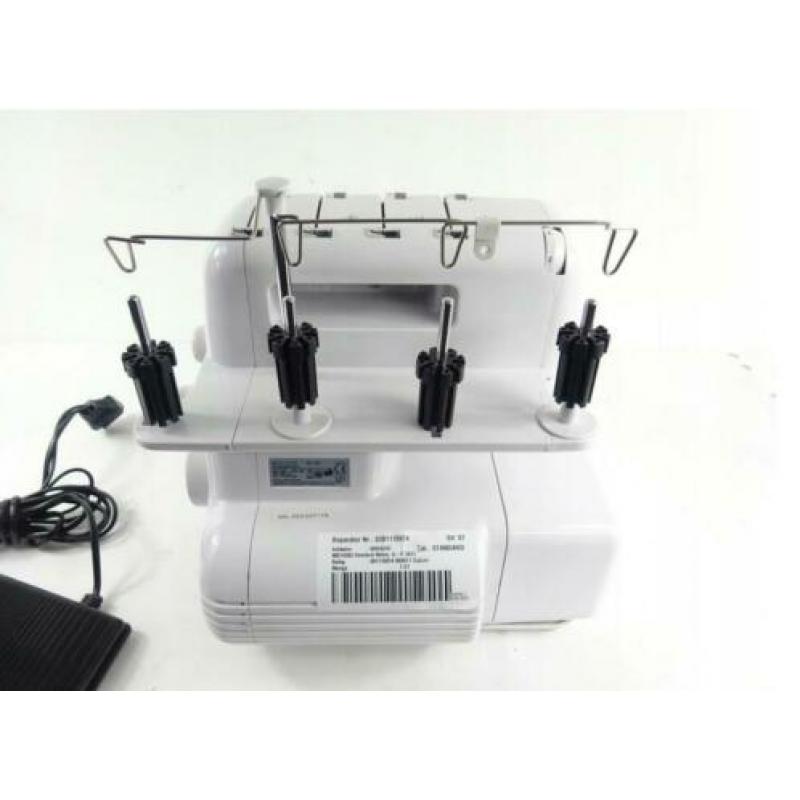Nieuw in doos overlock naaimachine