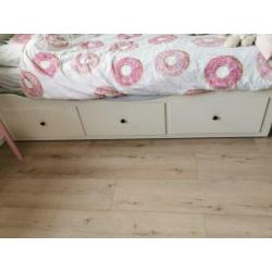 IKEA hemnes uitschuifbaar bed
