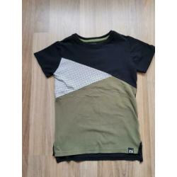 Zomer shirts maat 110 116 122/128