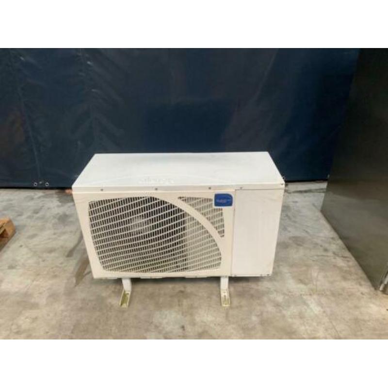 Gram KPS 60 CF Blastchiller roll-in met compressor