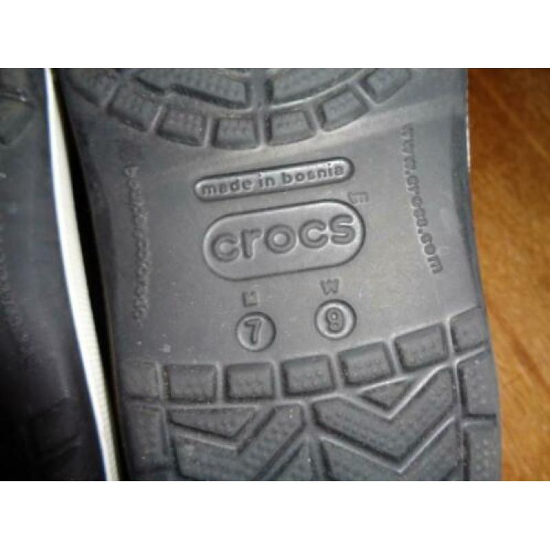 Crocs maat M7 W9 // ong. 38,5