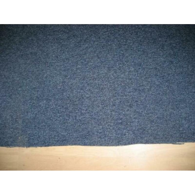 Vloerbedekking blauw gemêleerd