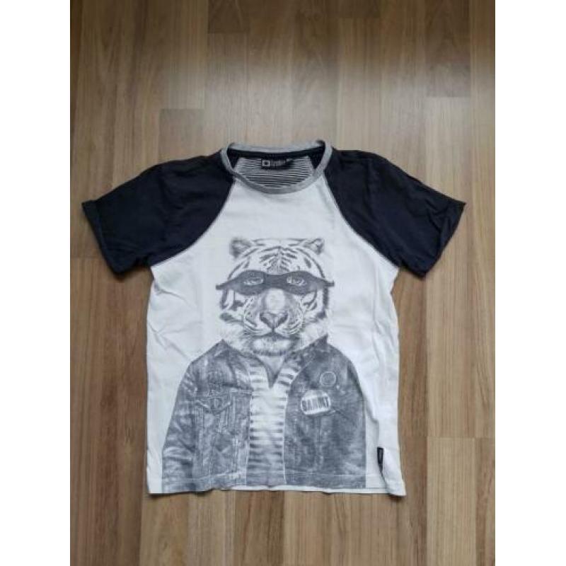 Zomer shirts maat 110 116 122/128