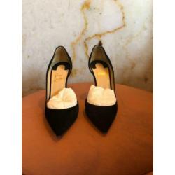 Christian Louboutins Iriza velours Zwart Pumps 36