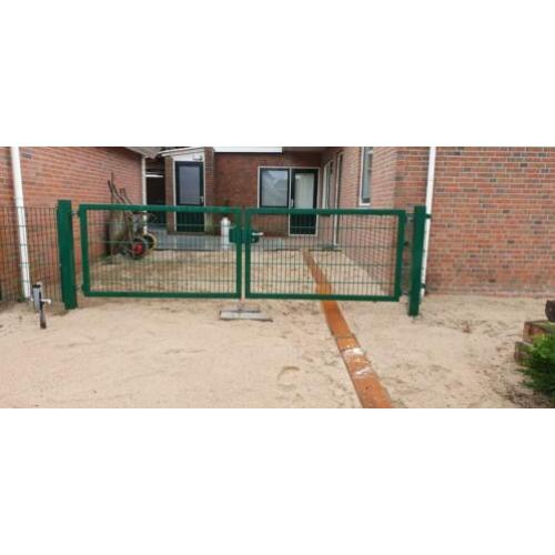 Net hekwerk / poort