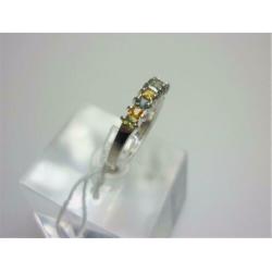 Ring wit goud met edelstenen / Z6294