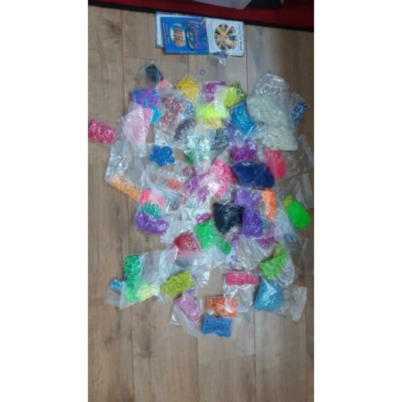 Heel veel loom spullen