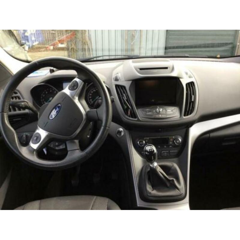 Ford Kuga 1.5 Ecoboost 88KW 2WD 2016 Grijs