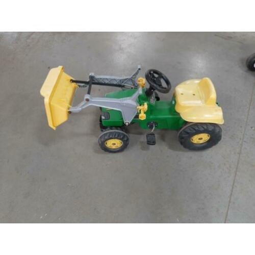 John deere trap tractor