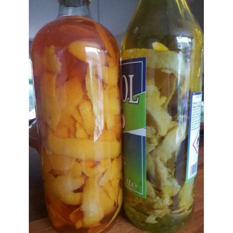 home made limoncello en mineola likeur33% flesjes van 100ml