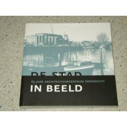 Meer dan tien boeken over de geschiedenis van Dordrecht !