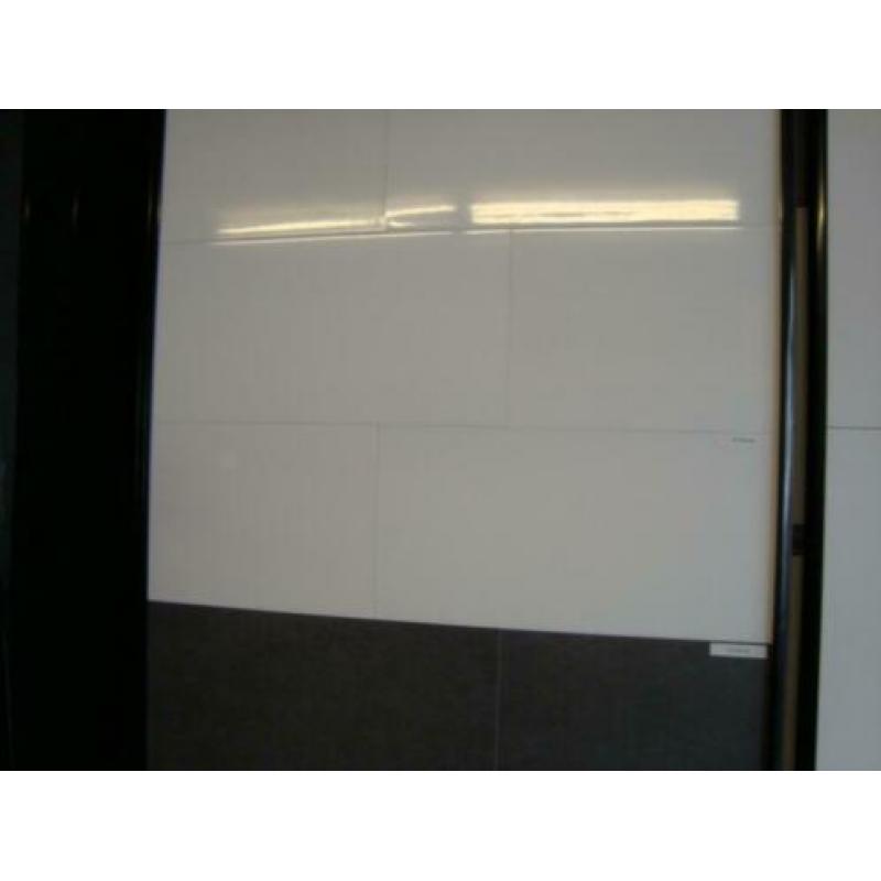 Wandtegels 30x60 glans wit + gekalibreerd 32,95 voor 13,95