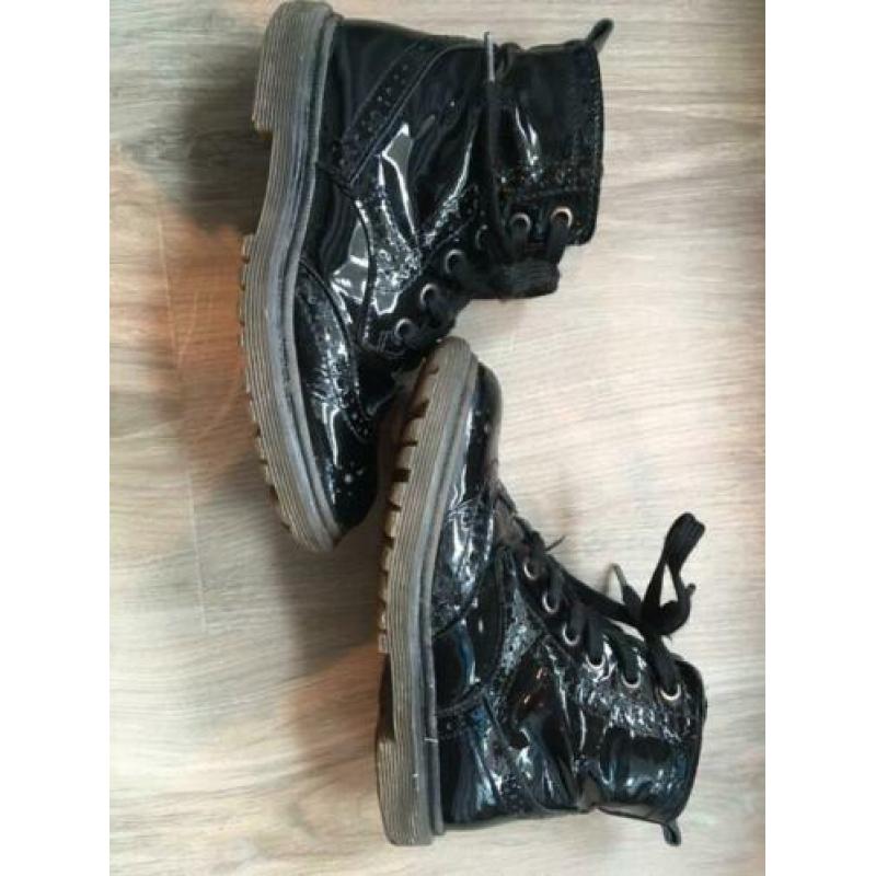 Pinocchio schoen maat 28