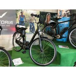 Fietsmaster victoria 5.9 e trekking bosch motor 500 w op=op!