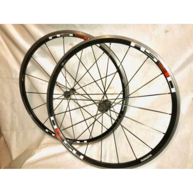 Shimano wielset wh-rs30 zwart