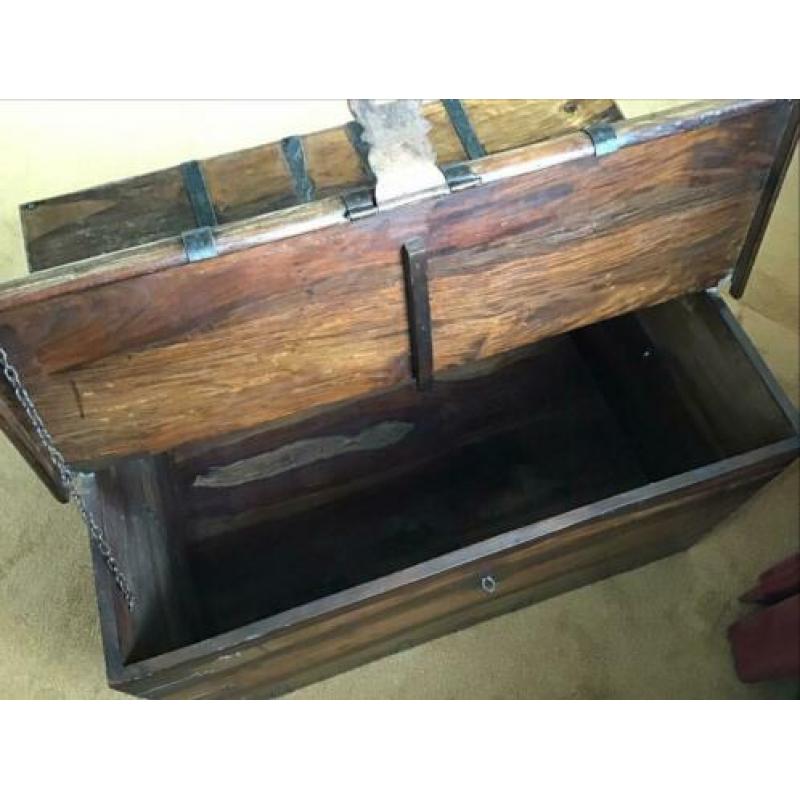 Houten kist/ salontafel