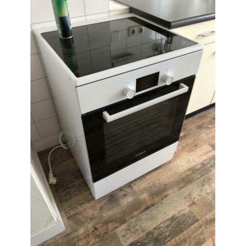 Bosch inductie fornuis met oven