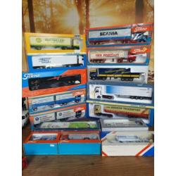 Veel Tekno en Lion Car vrachtauto's te koop. Per stuk. 1:50