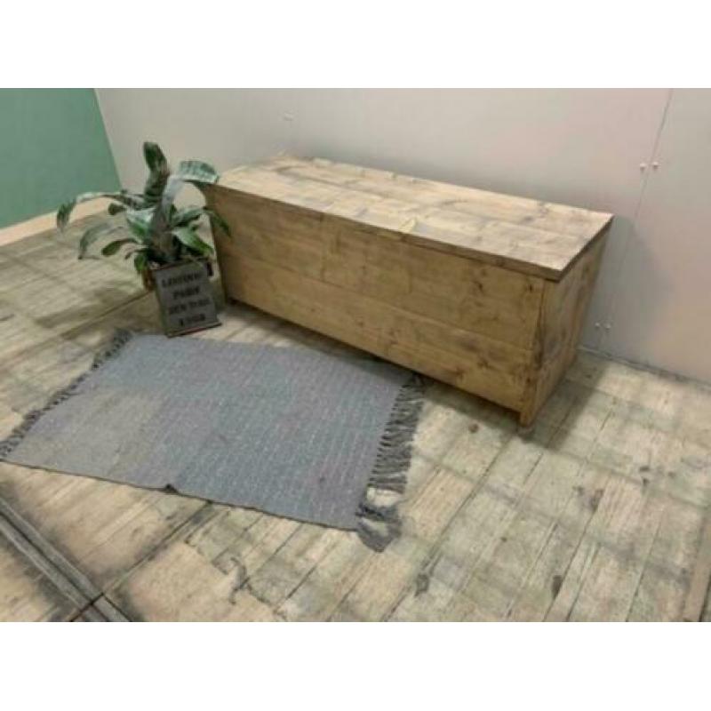 Steigerhouten bankje met klep