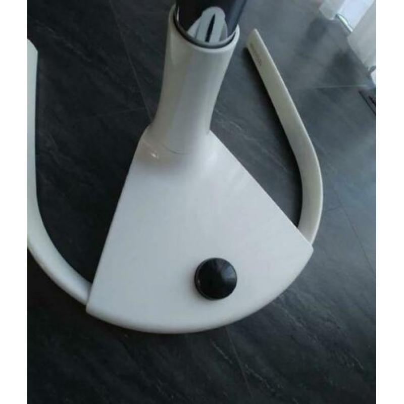 Mima moon eetstoel