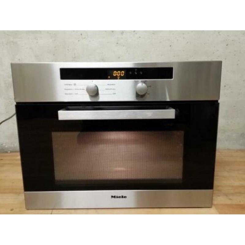 Mooie RVS Miele inbouw combi magnetron/combi /oven