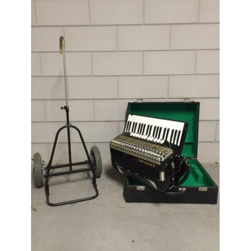 Hohner accordeon Atlantic IVN Musette