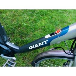 Giant Twist Go ELEKTRISCHE damesfiets zgan N7