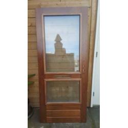 Hardhouten deur met dubbelglas