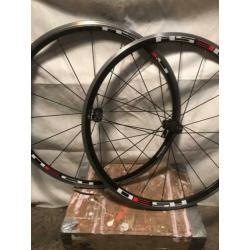 Shimano wielset wh-rs30 zwart