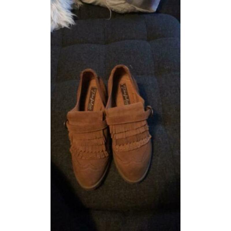 Zara Trafaluc loafers met hak, maat 38, suède mét franje ??