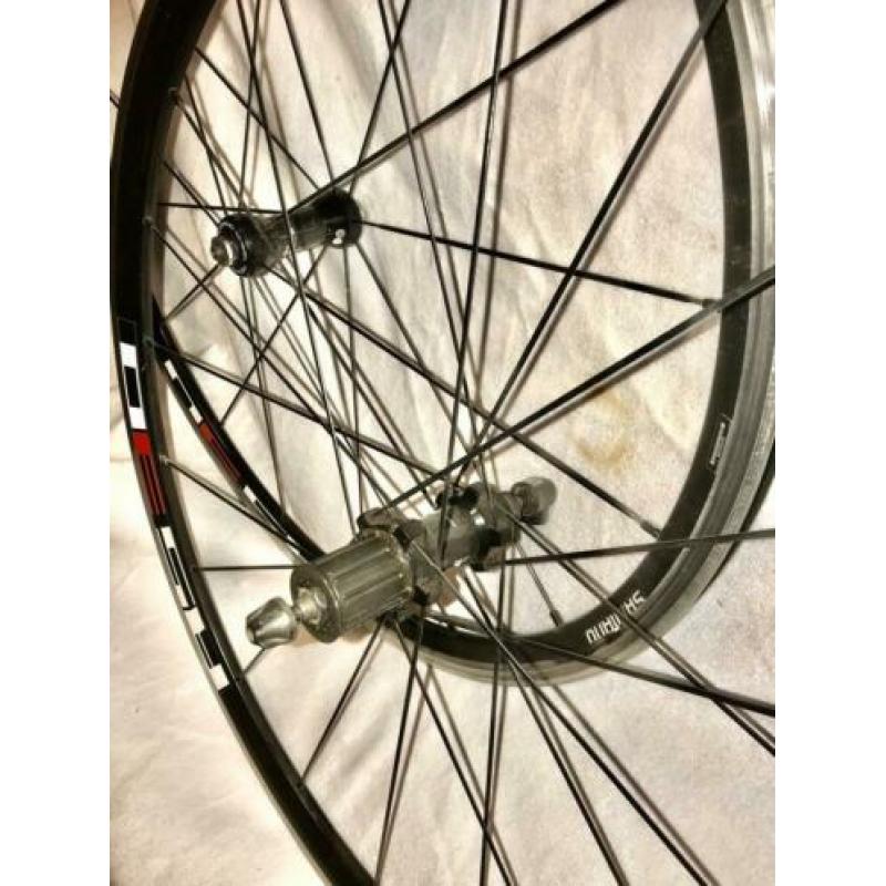 Shimano wielset wh-rs30 zwart