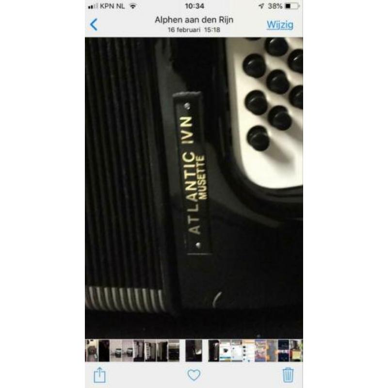 Hohner accordeon Atlantic IVN Musette